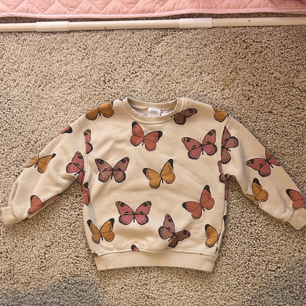 Zara Cream Butterfly Kids Sweatshirt